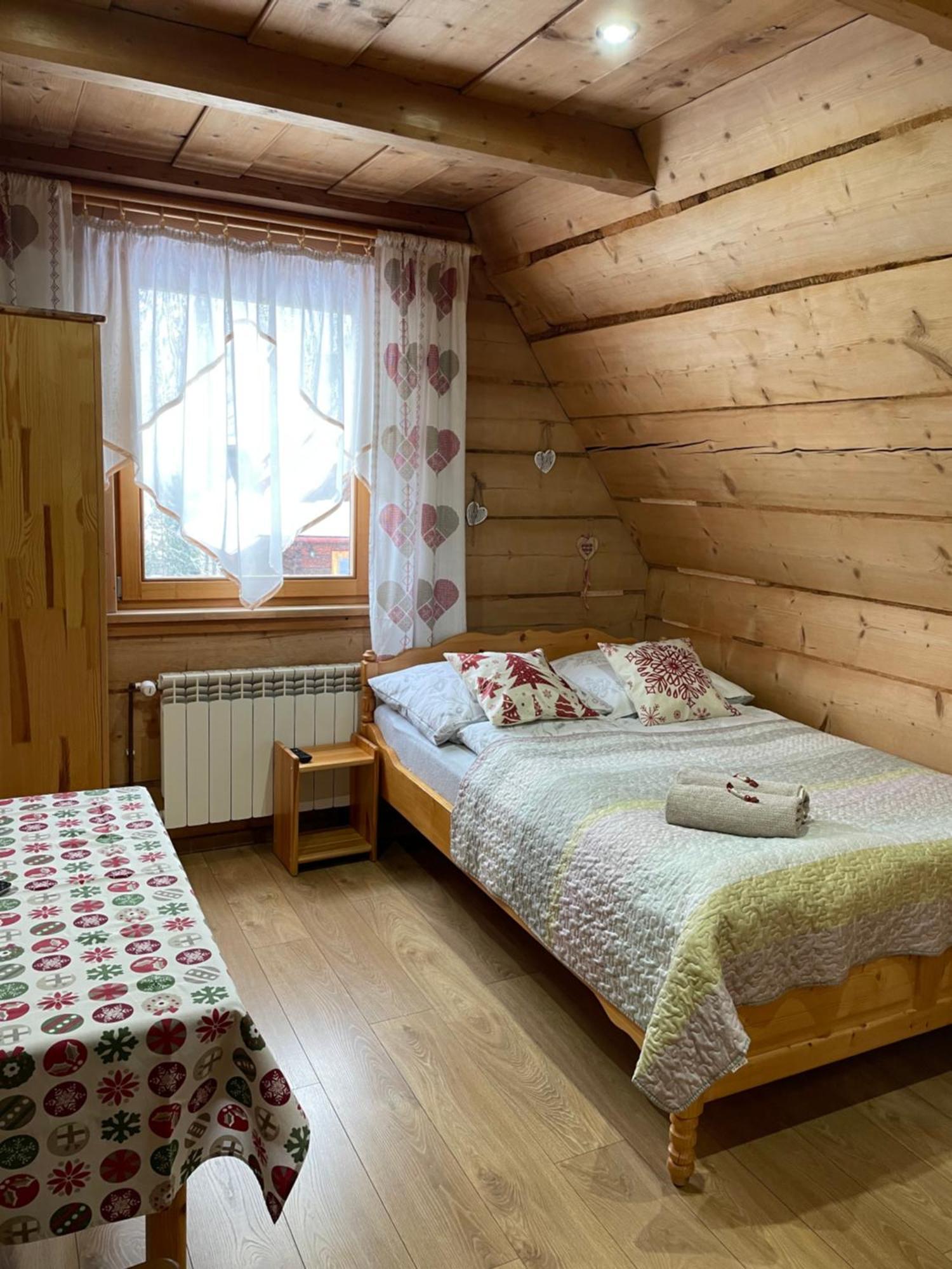 Appartement Pokoje Regionalne U Ani à Zakopane Extérieur photo